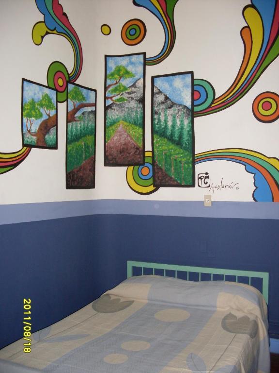 Malbec Hostel Central Мендоса Стая снимка